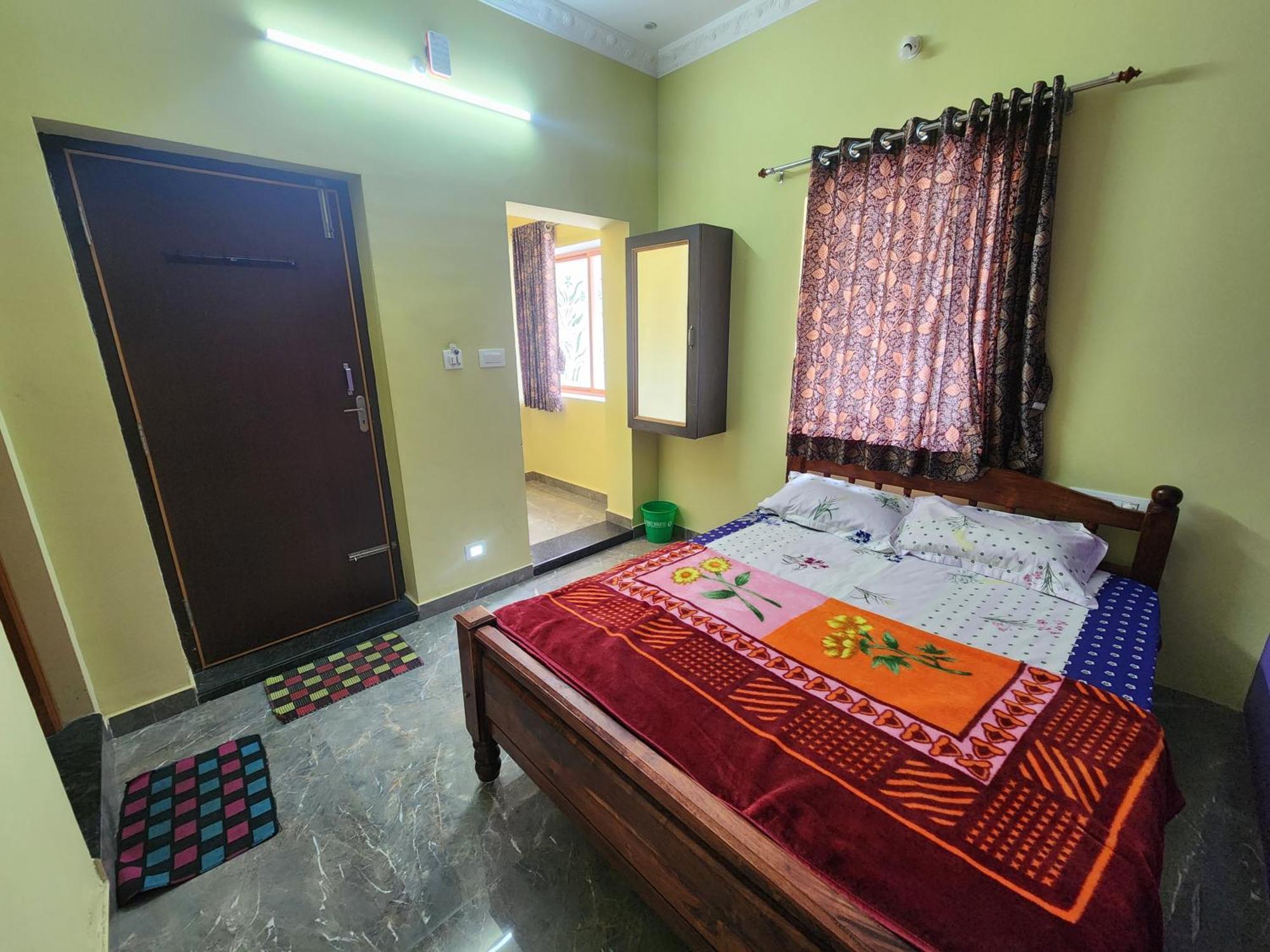 Krishnabhavan Resorts Yercaud Exteriör bild